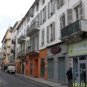 https://little-studio-in-rue-biscarra.fr-provencehotel.com